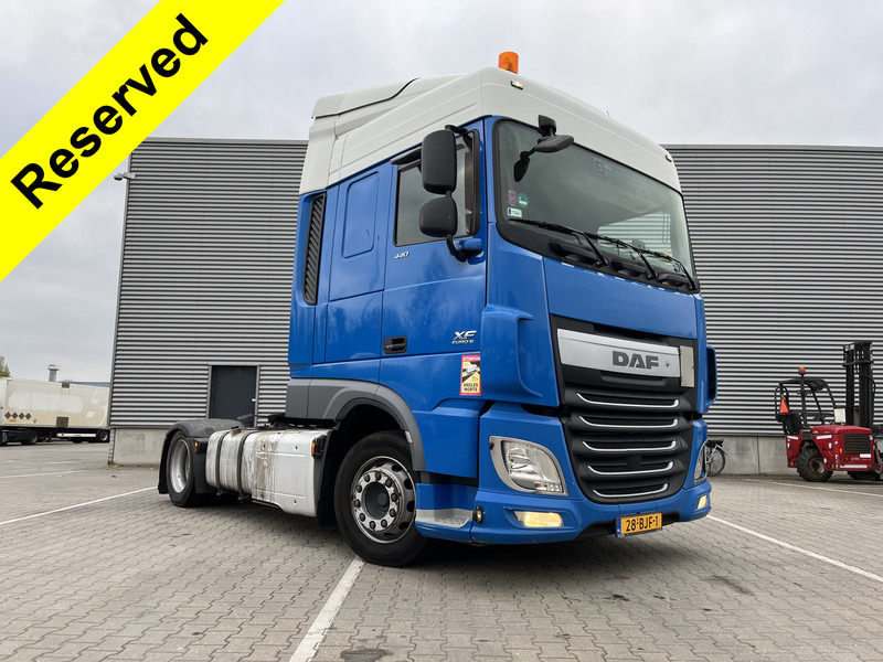 DAF XF 440 FT SC / Mega - Low Deck / 837 dkm / 2 Tanks / Stand Klima / Tacho V2 - Tractor unit: picture 1 DAF XF 440 FT SC / Mega - Low Deck / 837 dkm / 2 Tanks / Stand Klima / Tacho V2 - Tractor unit: picture 1