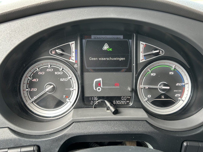 DAF XF 450 FT SC / Mega - Low Deck / 630 dkm / 2 Tanks / Tacho V2 / Stand Airco - Tractor unit: picture 3 DAF XF 450 FT SC / Mega - Low Deck / 630 dkm / 2 Tanks / Tacho V2 / Stand Airco - Tractor unit: picture 3