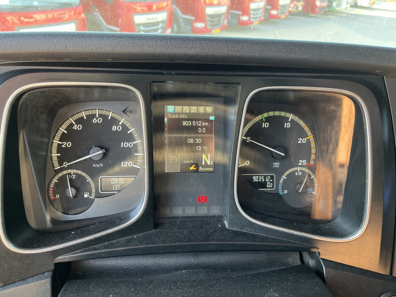 Mercedes-Benz Actros 1842 StreamSpace / 903 dkm / 2 Tanks / NL Truck - Tractor unit: picture 4 Mercedes-Benz Actros 1842 StreamSpace / 903 dkm / 2 Tanks / NL Truck - Tractor unit: picture 4