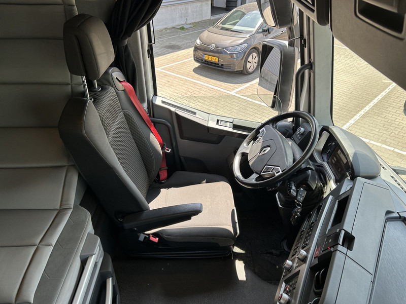 Renault T 460 Euro 6 D / 373 dkm / Smart Tacho / 2 Tanks / APK TUV 01-26 - Tractor unit: picture 3 Renault T 460 Euro 6 D / 373 dkm / Smart Tacho / 2 Tanks / APK TUV 01-26 - Tractor unit: picture 3