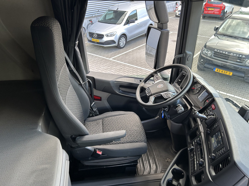 Scania R450 Highline / Retarder / 806 dkm / APK TUV 03-26 - Tractor unit: picture 3 Scania R450 Highline / Retarder / 806 dkm / APK TUV 03-26 - Tractor unit: picture 3