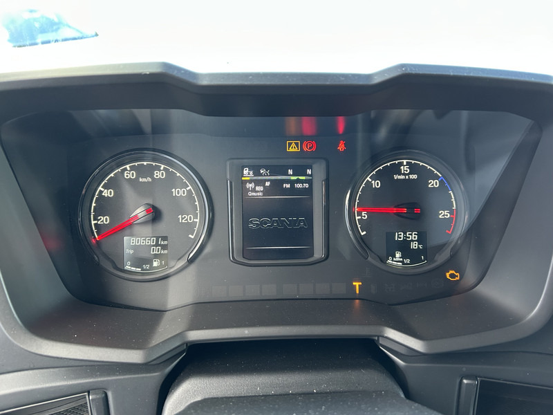 Scania R450 Highline / Retarder / 806 dkm / APK TUV 03-26 - Tractor unit: picture 4 Scania R450 Highline / Retarder / 806 dkm / APK TUV 03-26 - Tractor unit: picture 4