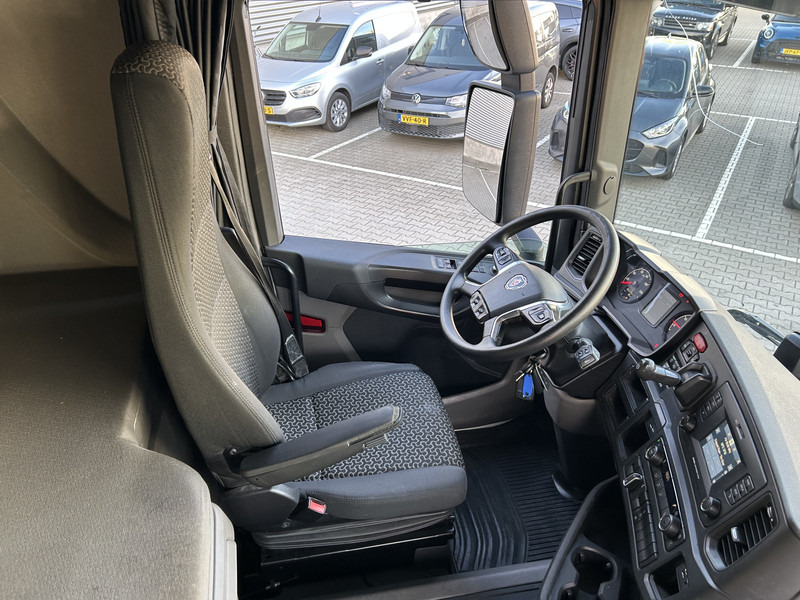Scania R450 Highline / Retarder / 860 dkm / APK TUV 03-26 - Tractor unit: picture 3 Scania R450 Highline / Retarder / 860 dkm / APK TUV 03-26 - Tractor unit: picture 3