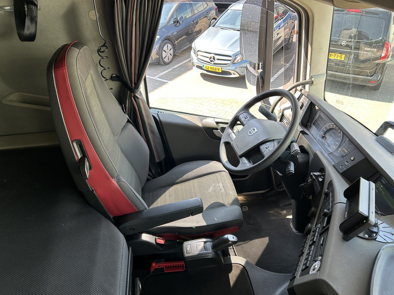 Volvo FH 460 Globetrotter XL / 623 dkm / Smart Tacho / Stand Airco / 2 Tanks / VEB+ - Tractor unit: picture 3 Volvo FH 460 Globetrotter XL / 623 dkm / Smart Tacho / Stand Airco / 2 Tanks / VEB+ - Tractor unit: picture 3