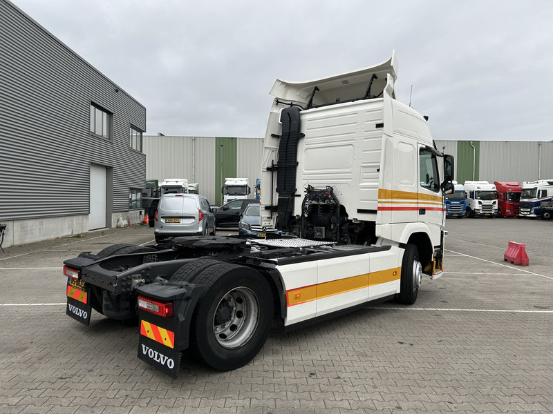 Volvo FM 370 Globetrotter / 770 dkm / 2 Tanks / APK TUV 07-25 - Tractor unit: picture 2 Volvo FM 370 Globetrotter / 770 dkm / 2 Tanks / APK TUV 07-25 - Tractor unit: picture 2