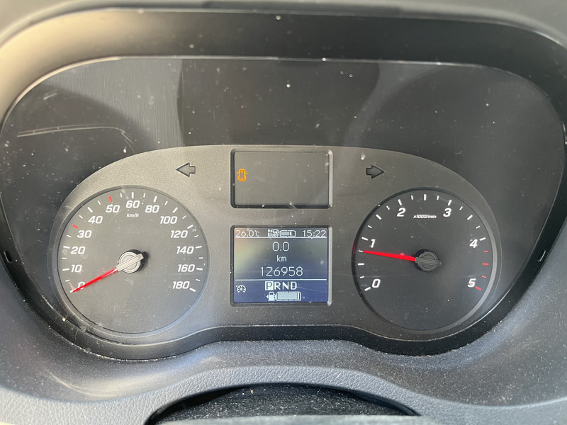 Mercedes-Benz Sprinter 315 1.9 CDI / Chassis - Cabine / Box Damage / APK TUV 07-26 - Van: picture 3 Mercedes-Benz Sprinter 315 1.9 CDI / Chassis - Cabine / Box Damage / APK TUV 07-26 - Van: picture 3