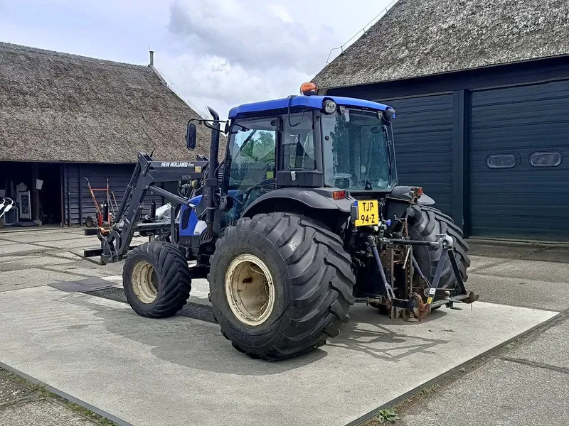 New Holland TN60DA TN60D met voorlader 520TL en vork - Farm tractor: picture 4 New Holland TN60DA TN60D met voorlader 520TL en vork - Farm tractor: picture 4