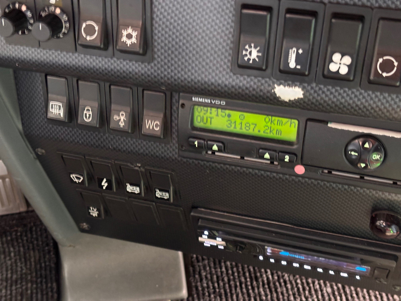 Coach Vanhool T915 Acron Euro 5: picture 18 Coach Vanhool T915 Acron Euro 5: picture 18