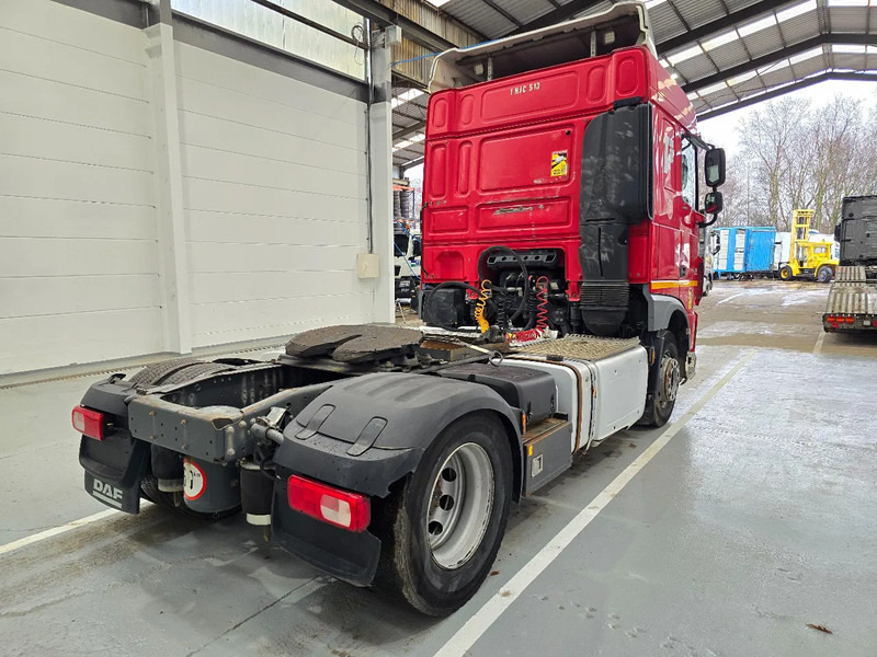 DAF XF 106.460 INTARDER / MANUEL / SPACECAB - Tractor unit: picture 5 DAF XF 106.460 INTARDER / MANUEL / SPACECAB - Tractor unit: picture 5