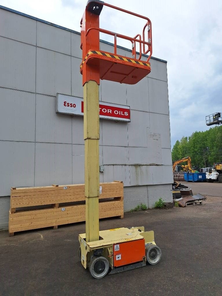 JLG 1230 ES Muuttoale! - Scissor lift: picture 2 JLG 1230 ES Muuttoale! - Scissor lift: picture 2