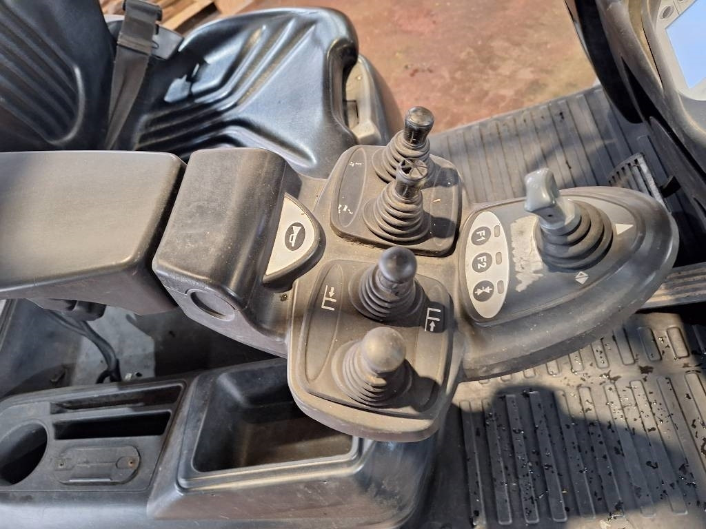 Still RX70-16T - LPG forklift: picture 5 Still RX70-16T - LPG forklift: picture 5