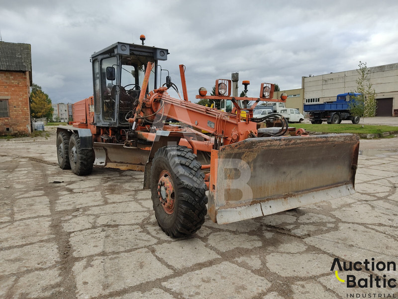 Brianskiy arsenal Brianskij Arsenal GS-14.02 - Grader: picture 3 Brianskiy arsenal Brianskij Arsenal GS-14.02 - Grader: picture 3
