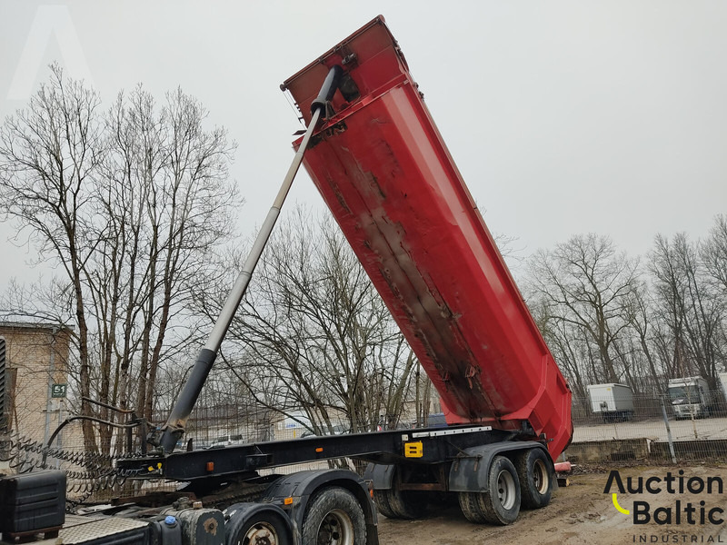 Carnehl - Curtainsider semi-trailer: picture 4 Carnehl - Curtainsider semi-trailer: picture 4