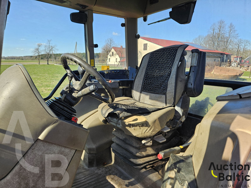 Case IH CVX 1135 - Farm tractor: picture 5 Case IH CVX 1135 - Farm tractor: picture 5