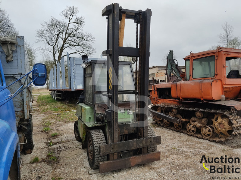 Clark C500 Y100 LPG - LPG forklift: picture 2 Clark C500 Y100 LPG - LPG forklift: picture 2