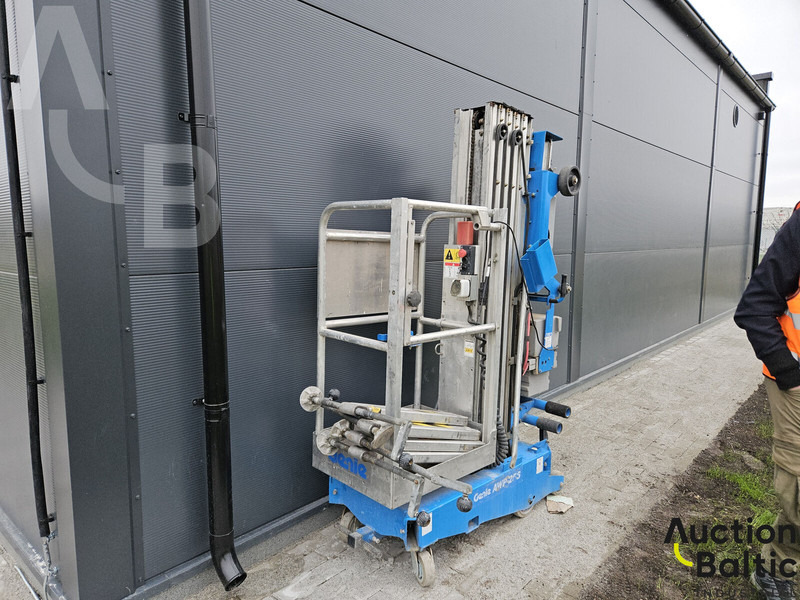 Genie AWP 25 S - Vertical mast lift: picture 1 Genie AWP 25 S - Vertical mast lift: picture 1