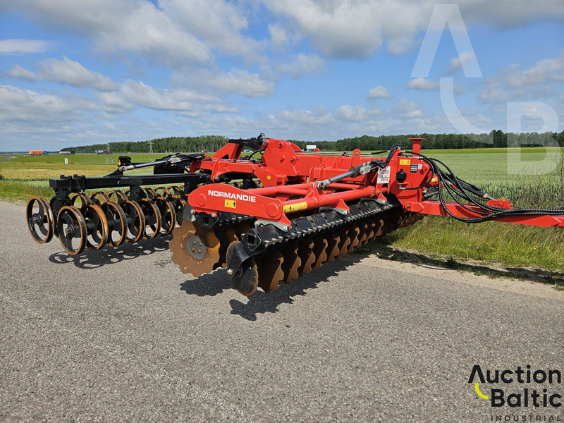 Gregoire-Besson Normandie T60 - Disc harrow: picture 1 Gregoire-Besson Normandie T60 - Disc harrow: picture 1