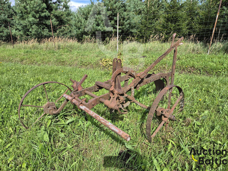 Horse-drawn plow - Plow: picture 3 Horse-drawn plow - Plow: picture 3