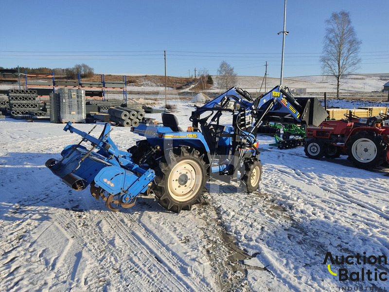 Iseki TU 165 F - Farm tractor: picture 3 Iseki TU 165 F - Farm tractor: picture 3