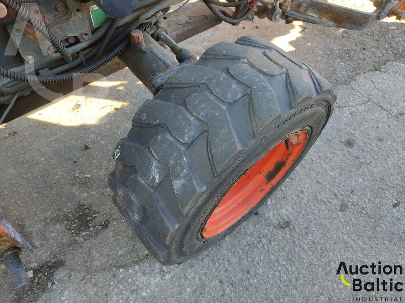 Farm tractor KIOTI CK 2810: picture 13