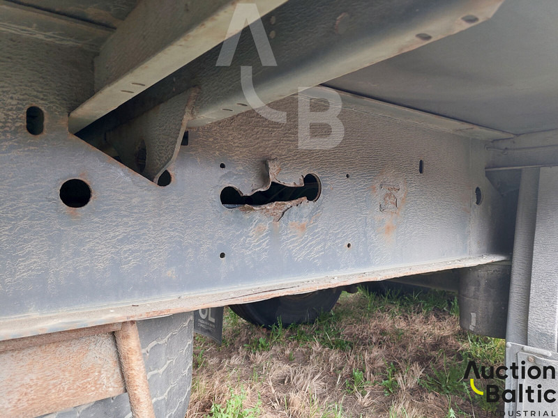Krone DRY LINER - Curtainsider semi-trailer: picture 5 Krone DRY LINER - Curtainsider semi-trailer: picture 5