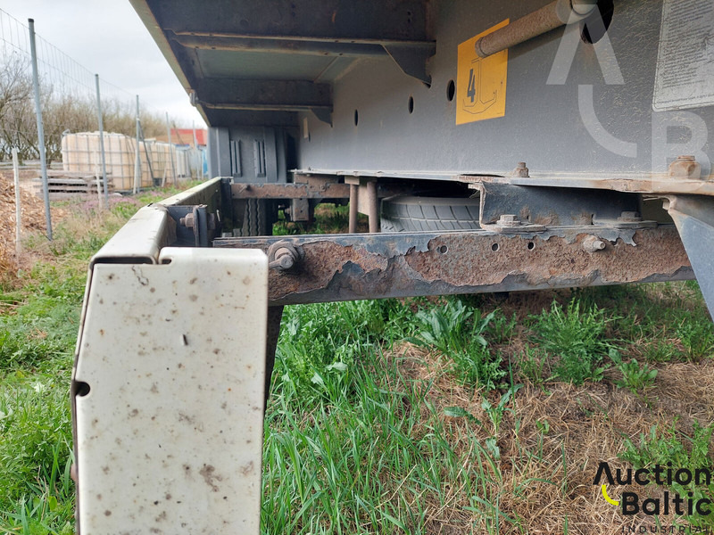 Krone DRY LINER - Curtainsider semi-trailer: picture 4 Krone DRY LINER - Curtainsider semi-trailer: picture 4