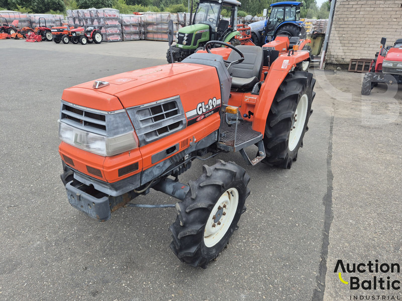 Kubota GL 29 - Farm tractor: picture 2 Kubota GL 29 - Farm tractor: picture 2