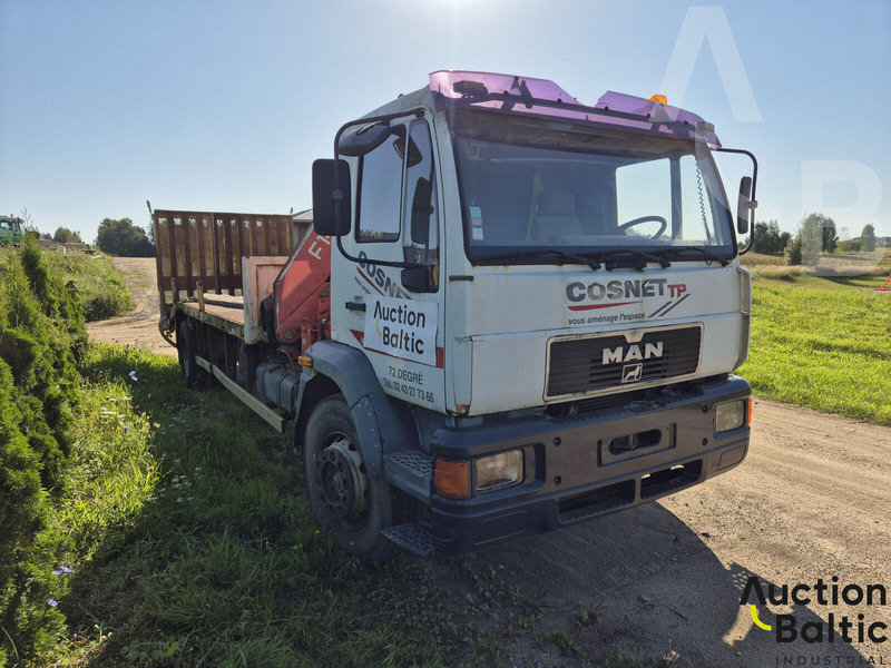 MAN L87PP18K10C - Autotransporter truck, Crane truck: picture 2 MAN L87PP18K10C - Autotransporter truck, Crane truck: picture 2