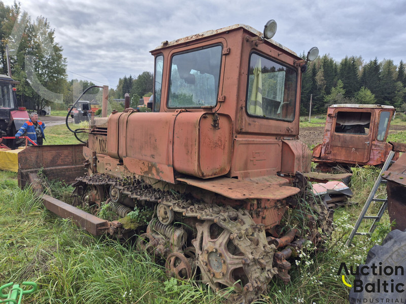 Onbekend DT-75 - Bulldozer: picture 3 Onbekend DT-75 - Bulldozer: picture 3