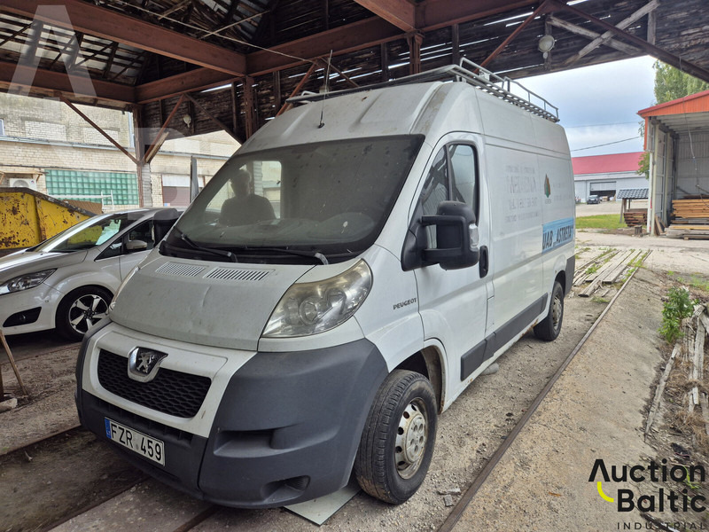 Peugeot Boxer - Small van: picture 2 Peugeot Boxer - Small van: picture 2