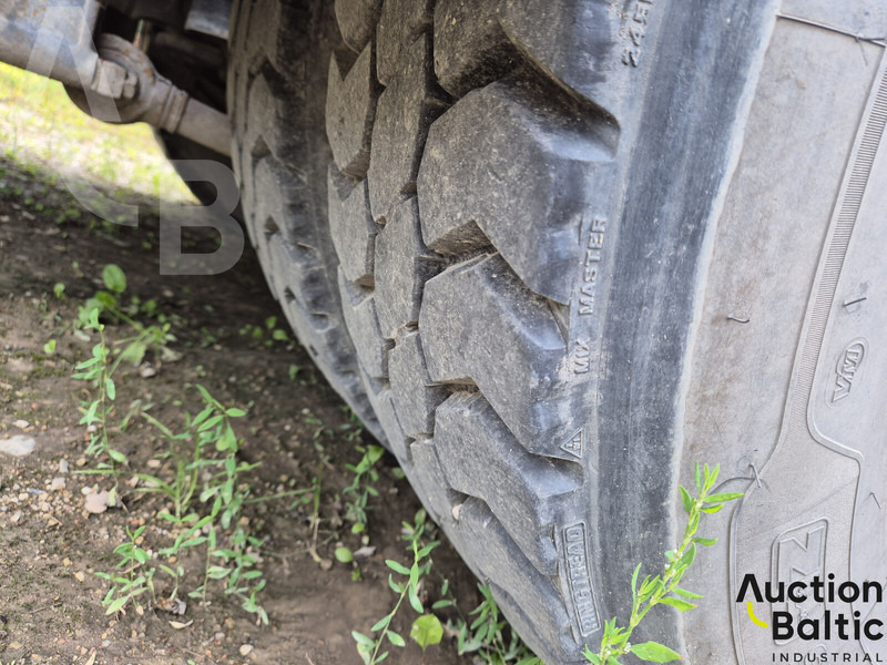Tractor unit Iveco AS 440S: picture 16