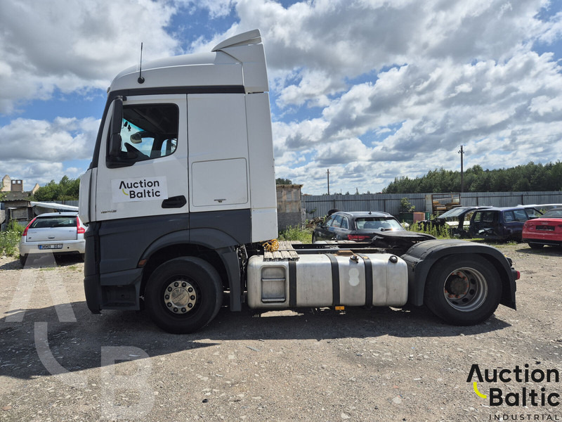 Mercedes-Benz Actros 1843 - Tractor unit: picture 3 Mercedes-Benz Actros 1843 - Tractor unit: picture 3