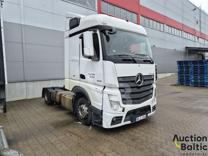 Mercedes-Benz Actros 1845 - Tractor unit: picture 2 Mercedes-Benz Actros 1845 - Tractor unit: picture 2