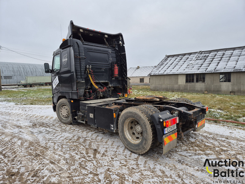 Volvo FH12 - Tractor unit: picture 4 Volvo FH12 - Tractor unit: picture 4