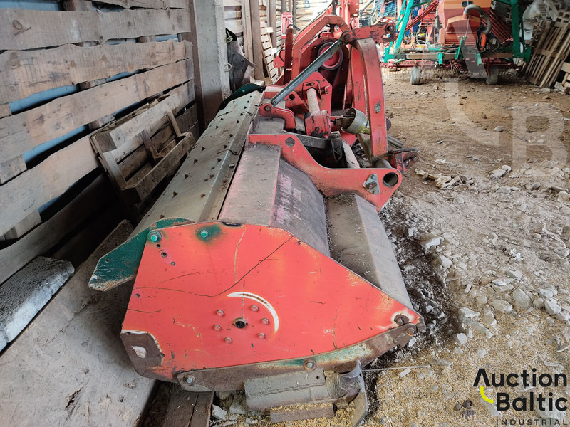 Vogel & Noot TST 300 - Flail mower/ Mulcher: picture 4 Vogel & Noot TST 300 - Flail mower/ Mulcher: picture 4