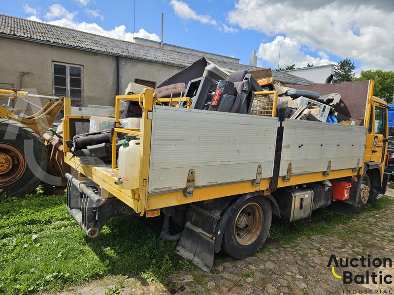 Volvo FL612 - Dropside/ Flatbed truck: picture 3 Volvo FL612 - Dropside/ Flatbed truck: picture 3