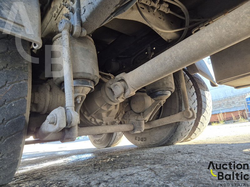 Tipper Volvo FM-300: picture 15 Tipper Volvo FM-300: picture 15