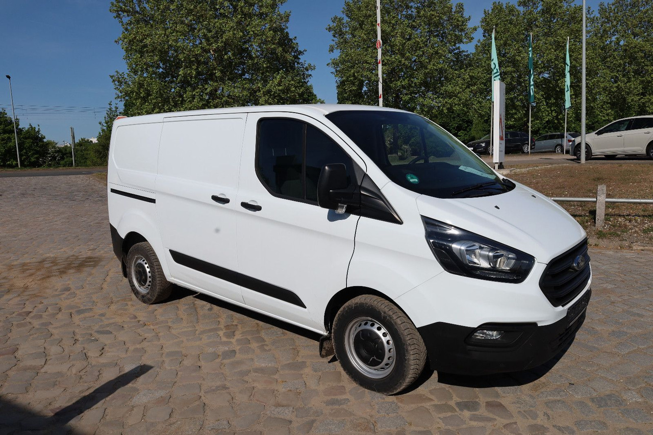 Ford Transit Custom Kasten 280 L1 - Small van: picture 3 Ford Transit Custom Kasten 280 L1 - Small van: picture 3