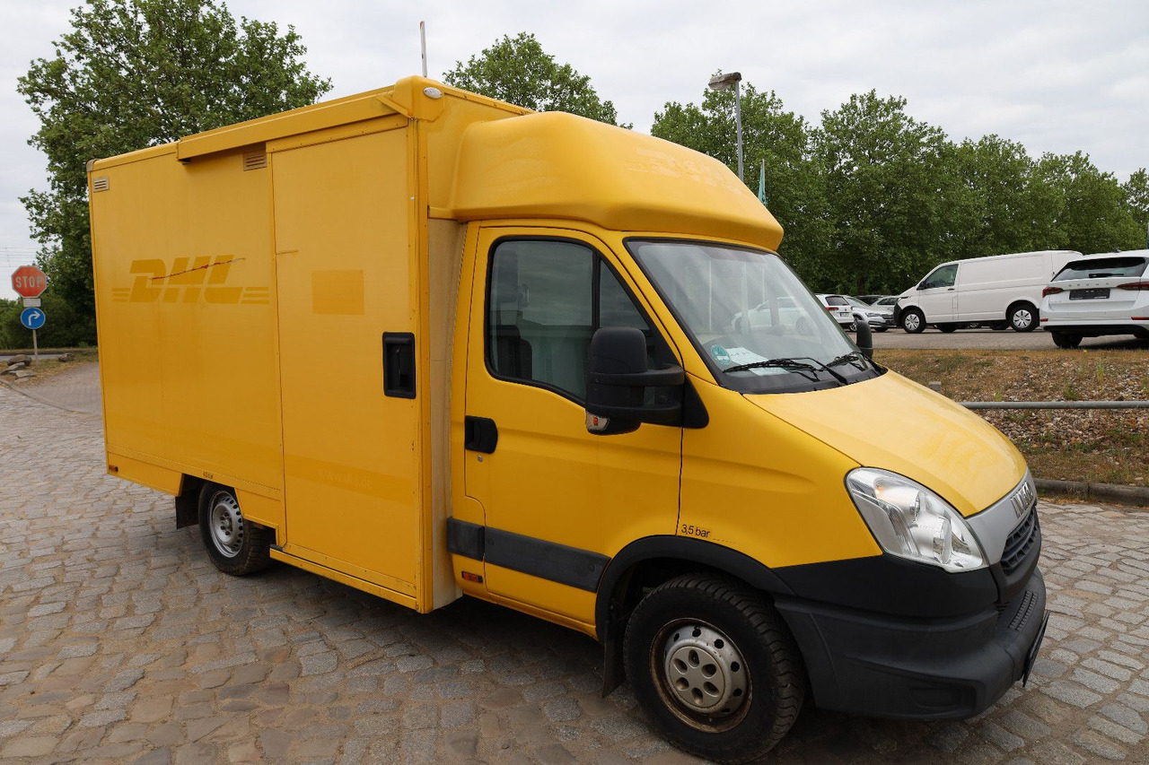 Iveco Daily/ Regalsystem/Luftfeder/KURZ - Box van: picture 2 Iveco Daily/ Regalsystem/Luftfeder/KURZ - Box van: picture 2