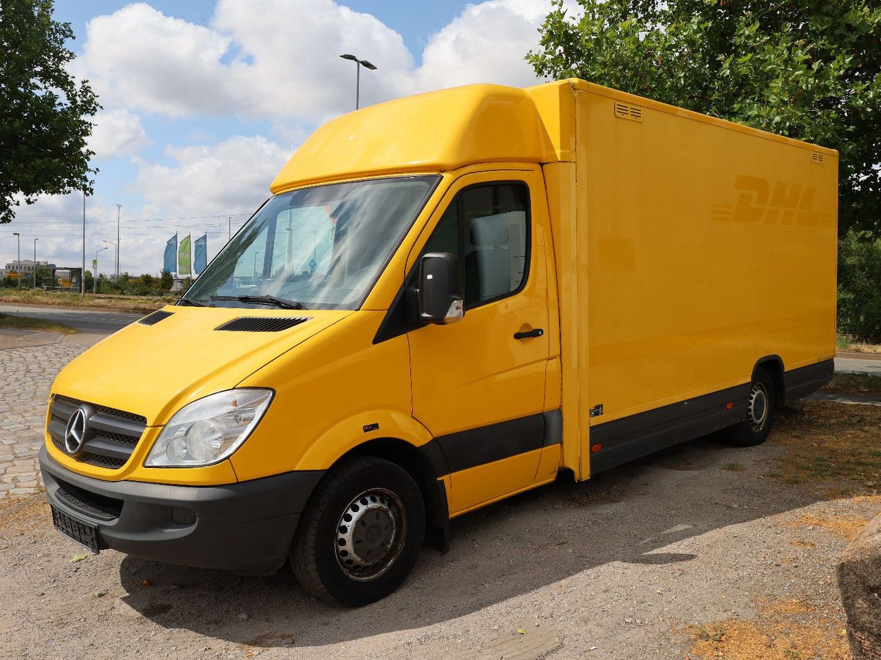 Mercedes-Benz Sprinter II Pritsche/ Koffer/Regalsystem - Box van: picture 2 Mercedes-Benz Sprinter II Pritsche/ Koffer/Regalsystem - Box van: picture 2