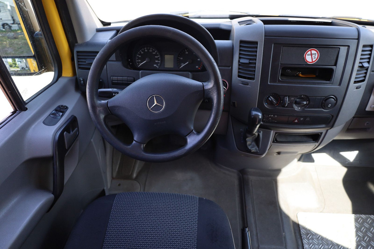 Mercedes-Benz Sprinter II Pritsche/ Koffer/Regalsystem - Box van: picture 3 Mercedes-Benz Sprinter II Pritsche/ Koffer/Regalsystem - Box van: picture 3