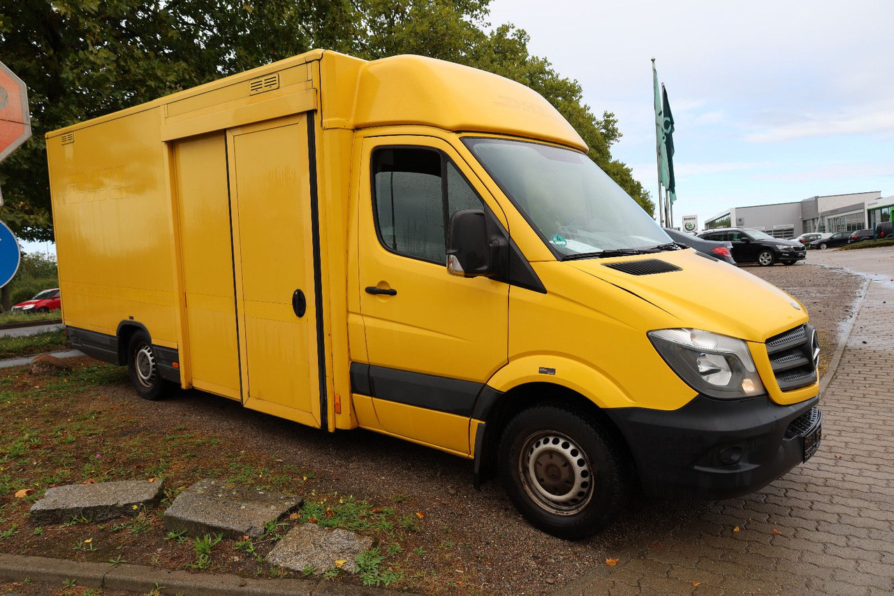 Mercedes-Benz Sprinter II Pritsche/ Koffer/Regalsystem - Box van: picture 1 Mercedes-Benz Sprinter II Pritsche/ Koffer/Regalsystem - Box van: picture 1