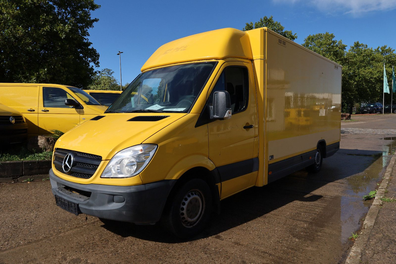 Mercedes-Benz Sprinter II Pritsche/ Koffer/Regalsystem - Box van: picture 2 Mercedes-Benz Sprinter II Pritsche/ Koffer/Regalsystem - Box van: picture 2