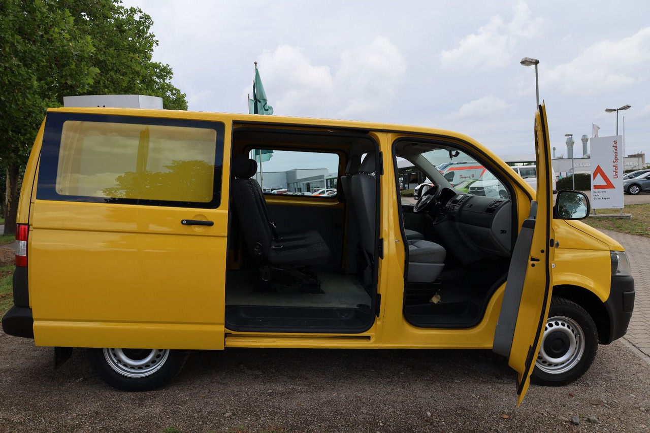 Volkswagen T5 Transporter Kasten-Kombi 2.0 TDI/EU5/5-Sitze - Small van: picture 1 Volkswagen T5 Transporter Kasten-Kombi 2.0 TDI/EU5/5-Sitze - Small van: picture 1