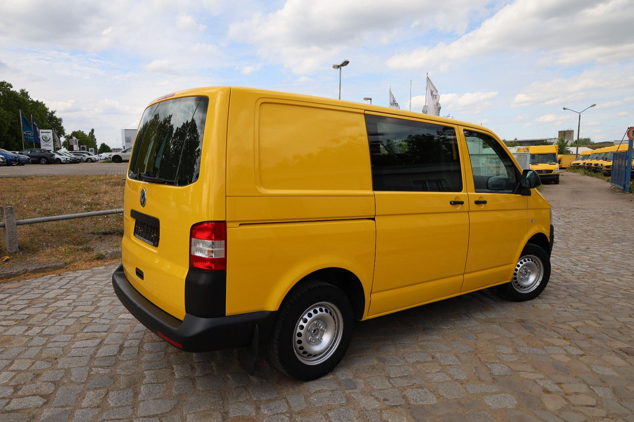 Volkswagen T5 Transporter Kasten-Kombi 2.0 TDI/EU5 - Small van: picture 4 Volkswagen T5 Transporter Kasten-Kombi 2.0 TDI/EU5 - Small van: picture 4