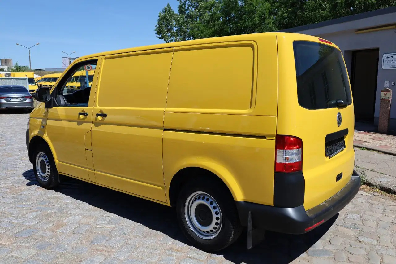 Volkswagen T5 Transporter Kasten-Kombi 2.0 TDI/EU5 - Car: picture 4 Volkswagen T5 Transporter Kasten-Kombi 2.0 TDI/EU5 - Car: picture 4