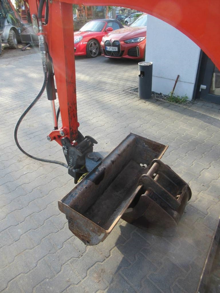 Kubota KX016-4 hydr. Schwenklöffel - Mini excavator: picture 4 Kubota KX016-4 hydr. Schwenklöffel - Mini excavator: picture 4