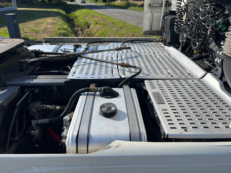 DAF XF 480 VOITH RETARDER**STANDCLIMA***Belgian truck XF480 - Tractor unit: picture 5 DAF XF 480 VOITH RETARDER**STANDCLIMA***Belgian truck XF480 - Tractor unit: picture 5