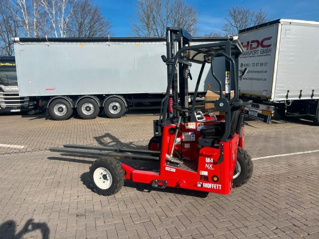 New Diesel forklift Moffett CARGOTEC - Tragkraft 2.500 kg Moffett CARGOTEC - Tragkraft 2.500 kg - Miete möglich: picture 7 New Diesel forklift Moffett CARGOTEC - Tragkraft 2.500 kg Moffett CARGOTEC - Tragkraft 2.500 kg - Miete möglich: picture 7