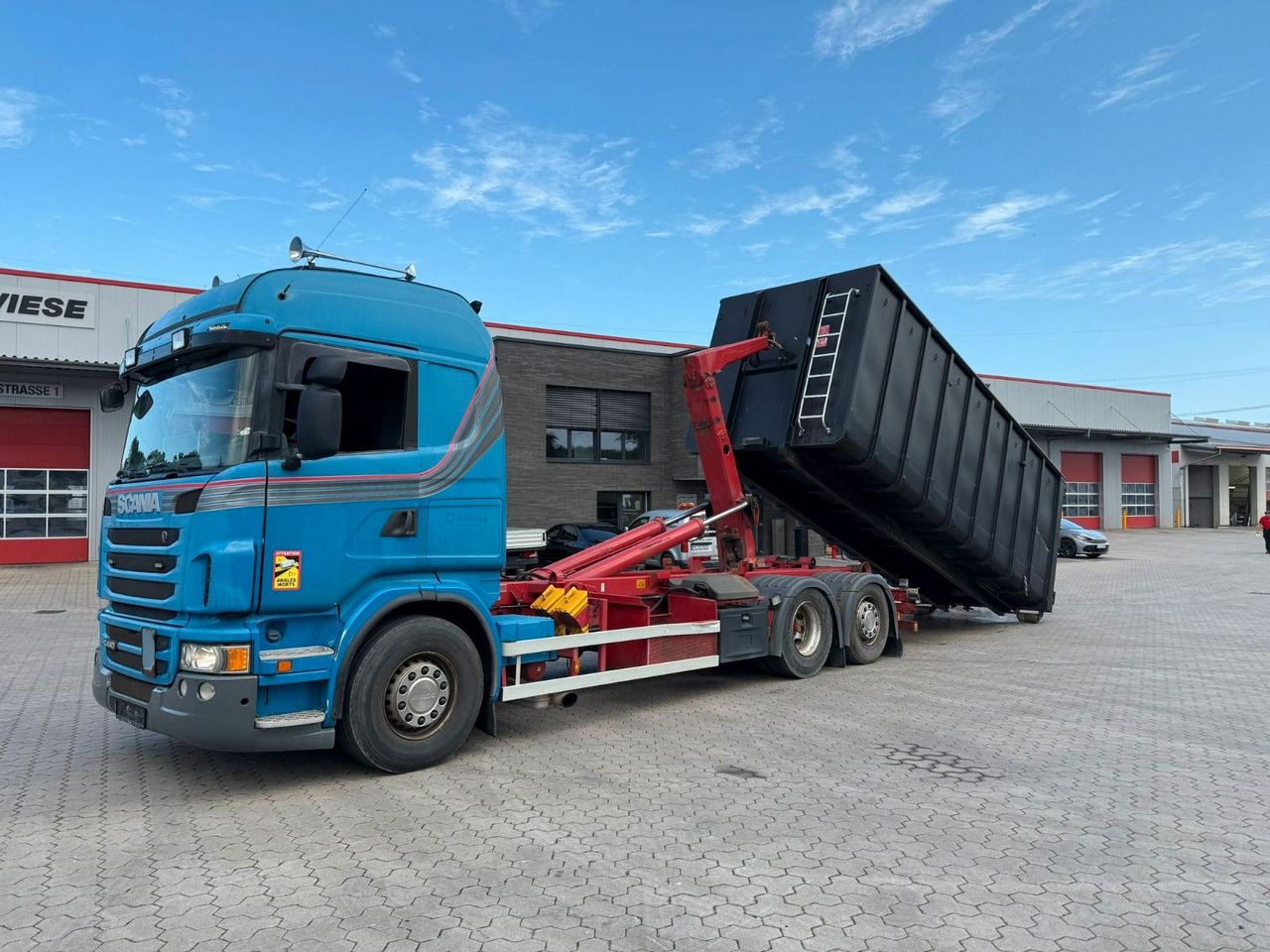Scania G440 Abrollkipper/Hakenlift - Hook lift truck: picture 2 Scania G440 Abrollkipper/Hakenlift - Hook lift truck: picture 2